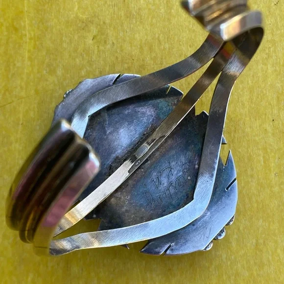 Vintage Navajo Sterling Silver Gaspeite Cuff Bracelet Signed  “KM” UNISEX - Picture 9 of 17